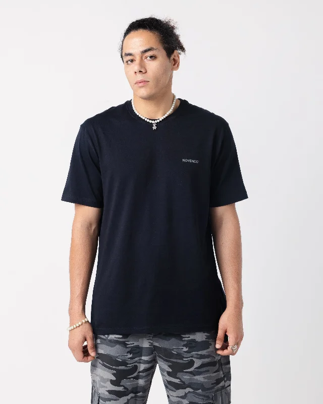 Basic Regular Black Novencci Reflective t-shirt.