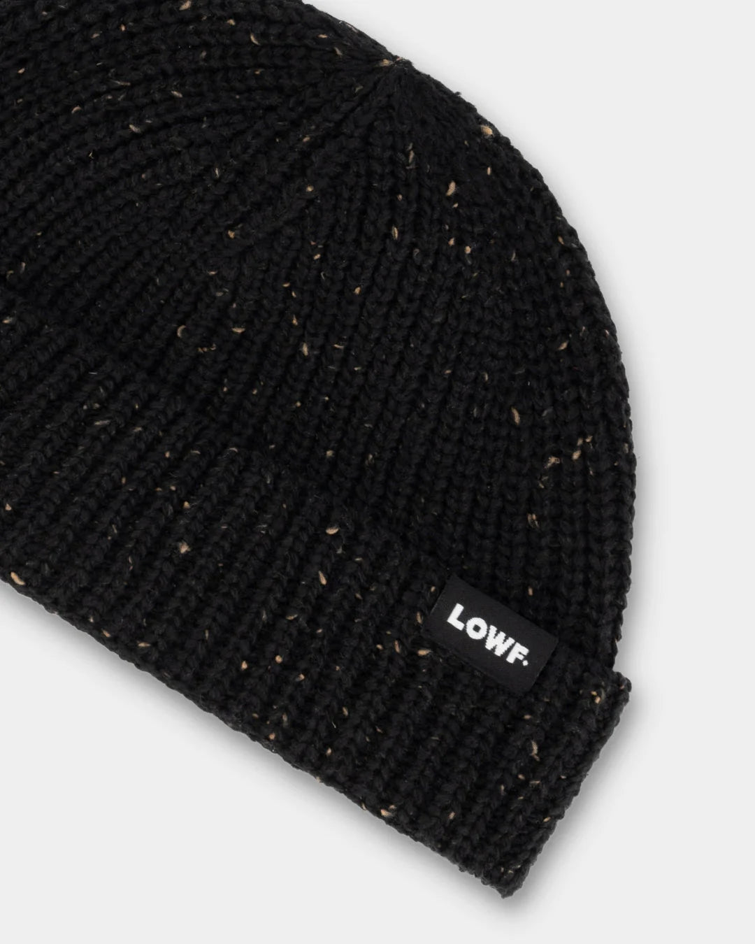 FISHERMAN BEANIE LICORICE